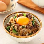 牛肉ときのこのすき焼き風炊き込みごはん