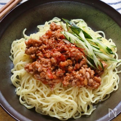夏に食べたい！トマト肉味噌ジャージャー麺