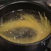鶏肉と豆苗の和風パスタの工程2