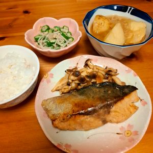 まろみの作ってみた!投稿(【ぶりのレモンバターソテー】爽やかなレモン香る♪)