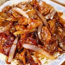 行列の定食屋さんの🍚ぶっ濃い⭐豚バラトンテキソース炒め🤩
