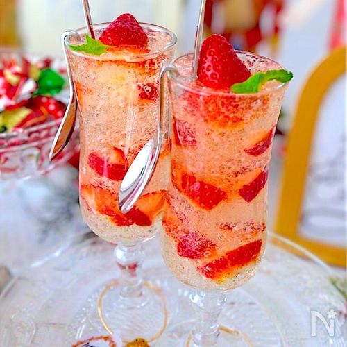 パーティーに!泡キラキラシャンパンゼリー