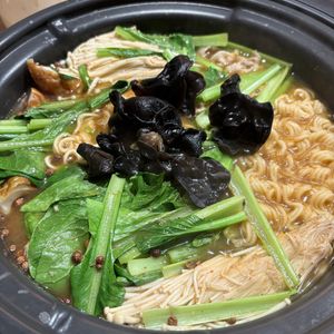 はなうざーの作ってみた!投稿(【好きな具材で楽しむ麻辣湯】煮るだけ！痺れる辛さのスープ春雨)