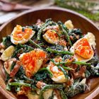 ベーコンのうま味で【ほうれん草】をモリモリ！野菜嫌いもペロリの絶品サラダ
