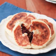 米粉の平焼きあんぱん【フライパン＆発酵なしで簡単米粉パン】