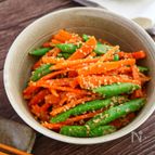 彩り副菜にいんげんと人参の胡麻和え