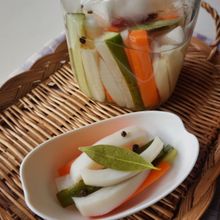 レンコンと色々野菜のピクルス