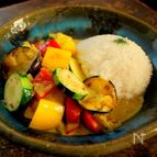 夏野菜のタイ風サバカレー