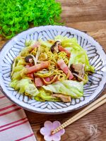 バジル香る~濃厚ガーリック焼きそば