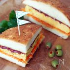 オムレツ丸ごと！スペイン風わんぱくサンド