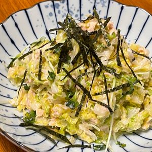 michuの作ってみた!投稿(1分おつまみシリーズ⑧ツナマヨキャベツは旨かった😋🍺)