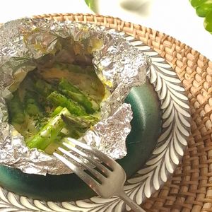 とのちゃまの作ってみた!投稿(アスパラとチーズのホイル焼き。フライパンで簡単♪旬の副菜。)