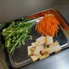 厚揚げでかさ増し！ピーマンと豚こま肉のコク旨炒めの工程1