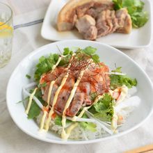 あっさりだけどがっつり☆ヘルシーカフェ風エスニック焼豚丼◎