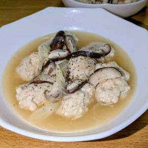 joe sanの作ってみた!投稿(ふわっと柔らか♪ごろごろ鶏団子のネギ塩スープ)