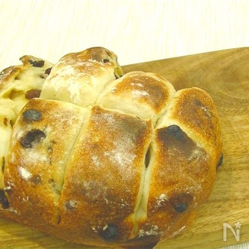 【簡単おうちパン】【トースターで焼ける】レーズンちぎりパン