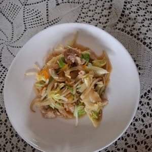 フェビアンの作ってみた!投稿(お弁当屋さんの肉野菜炒め【#ほっと◯っと風 #野菜たっぷり】)