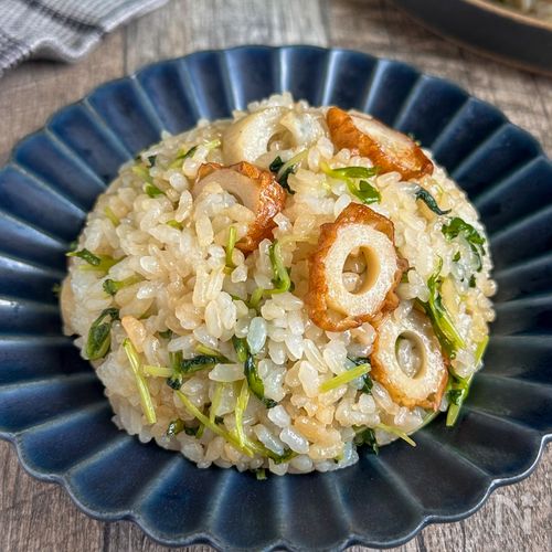 コスパ最強♩豆苗ちくわ炒飯