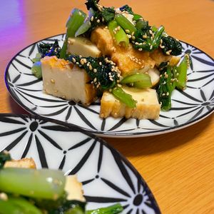 rieの作ってみた!投稿(【厚揚げと小松菜の和風ナムル】あと１品に！パパッと副菜♩)