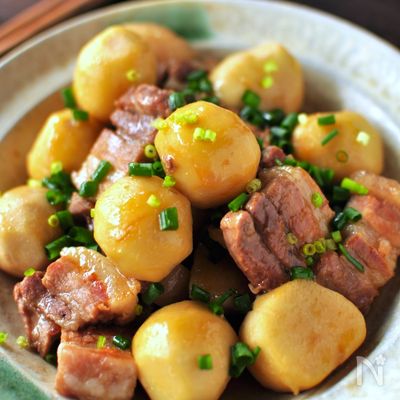 しみじみ美味しい。里芋と豚バラの甘辛煮