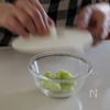 節約にも◎ ブロッコリーの茎で作る！風味豊かな【塩昆布あえ】の工程2