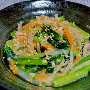ヴェルの作ってみた!投稿(【栄養満点💯コマツナもやしのだしナムル】)