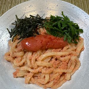 楽ラク手抜キッチン🐶🐾の作ってみた!投稿(5分でぱぱっと！チンして和えるだけ♪「明太バターうどん」)