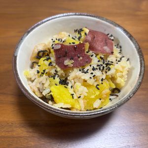 こむぎの作ってみた!投稿(【塩こんぶバターさつまいもご飯】ほっこり幸せ秋ごはん♡)