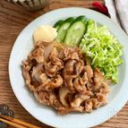 ＼お肉やわらか／新玉と豚こまのしょうが焼き