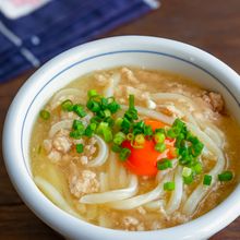 疲れたお腹にも優しい!みぞれ鶏ひき餡うどん
