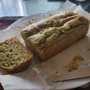 miyucyannの作ってみた!投稿(バター・オイル不使用＊アボカドケーキ)