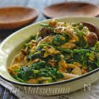 ＊しめじとほうれん草とツナのマヨ卵炒め＊