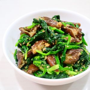 まゆの作ってみた!投稿(ゆで茄子とほうれん草の😘🍆ヘルシーごま味噌和え♪)