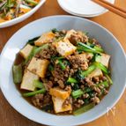 『厚揚げと小松菜とひき肉のピリ辛オイスター炒め』ご飯が進む♩