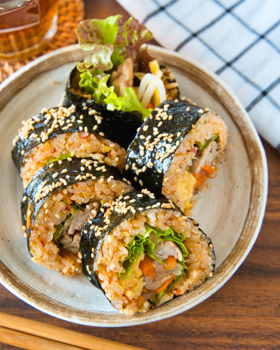 韓国風海苔巻き レシピ 殿堂 – キンパの巻き方 – VBSAL