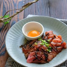 安めのマグロも極上に！マグロのごま塩昆布漬け【他の魚でもOK