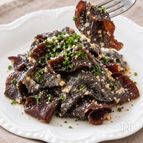 コリコリ食感！生きくらげのガーリックチーズ和え