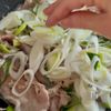 重ねるだけ!冬野菜ときのこの味噌豚蒸ししゃぶの工程5