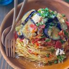 フレッシュトマトと茄子のコク旨パスタ