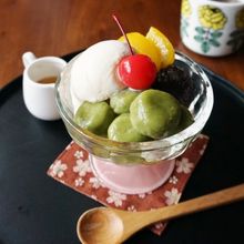 抹茶白玉あんみつ