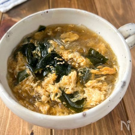 黄金比で作る！おかわり必至の♡︎卵とわかめの春雨スープ