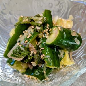 まゆのの作ってみた!投稿(【らくレピ】ポリ袋で簡単！たたききゅうりの香味野菜漬け)