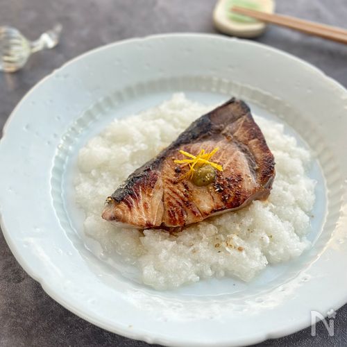 ふっくら♪ぶりの塩こうじステーキ 大根おろし添え