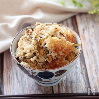栄養も旨味もたっぷり♡大根おろしで炊くツナ塩昆布炊き込みご飯