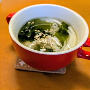 ゆきまる🐬🫧の作ってみた!投稿(【玉ねぎとわかめの中華スープ】簡単だけどおいしい♪)