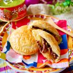 『お子様と一緒に♡』鯨とポテトのホットパイ