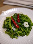 ５分でできる炒め物｜簡単｜時短｜【春菊のペペロン炒め】