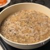 寒いと食べたくなる【鮭ときのこのミルクリゾット】の工程3