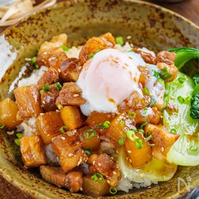 【温玉とろとろ】味染み大根と豚バラのご飯がっつりルーロー飯