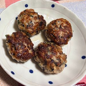 ゆっこの作ってみた!投稿(完成まで10分!豆腐とひじきの和風バーグ)